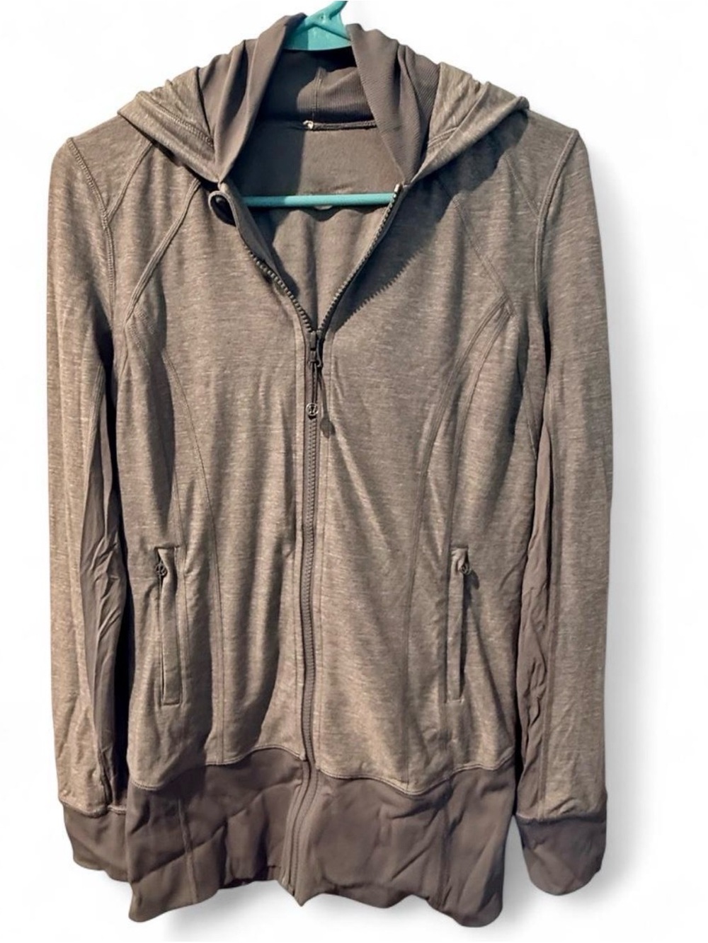 Lululemon Gray Full Zip Hooded Athletic Jacket Thumbholes (Fits like a S/M)